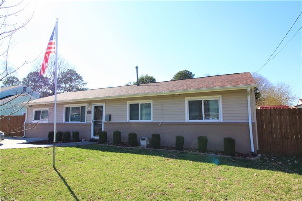 333 Barcelona Ln - Photo 1