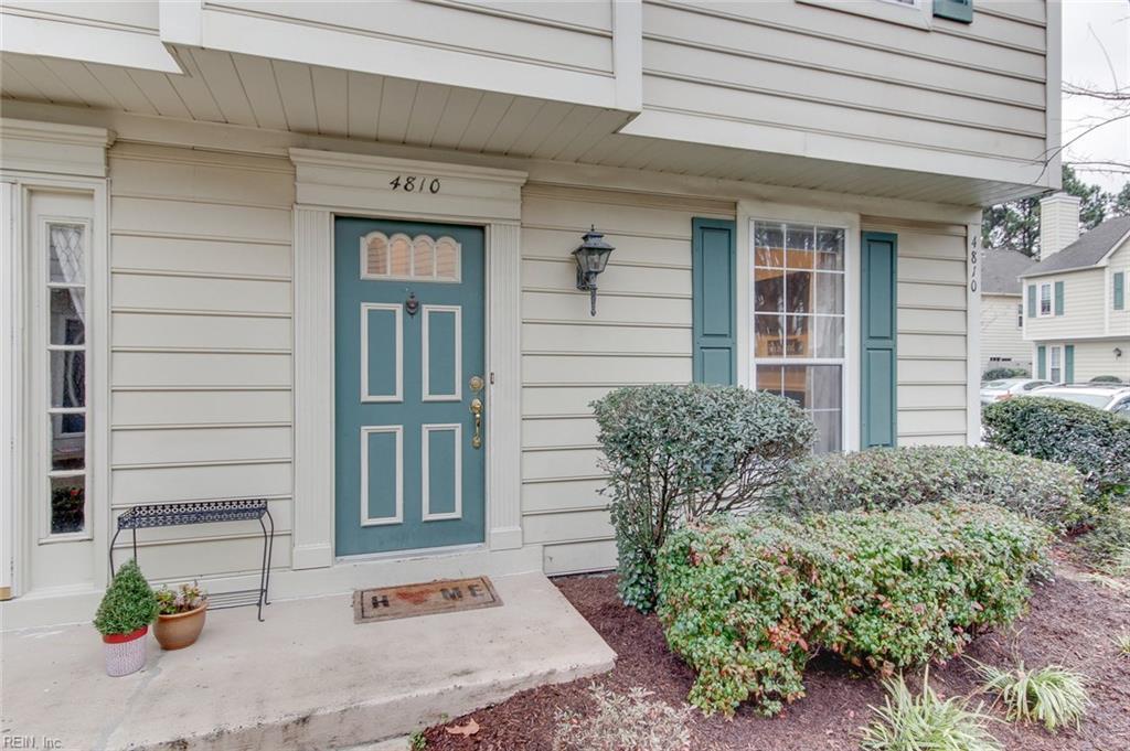 4810 Haymarket Dr - Photo 1