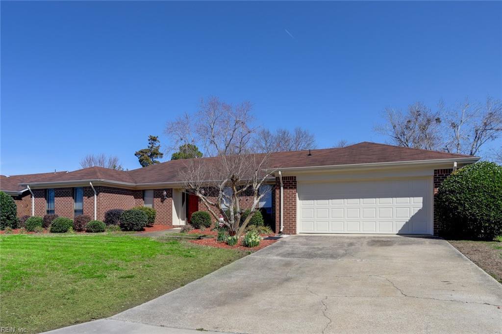 2208 Hunters Wood Way - Photo 1