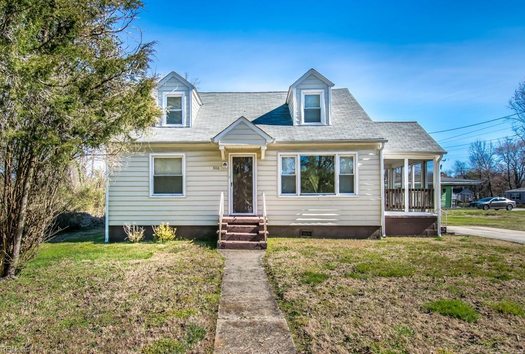 306 Pine St - Photo 1