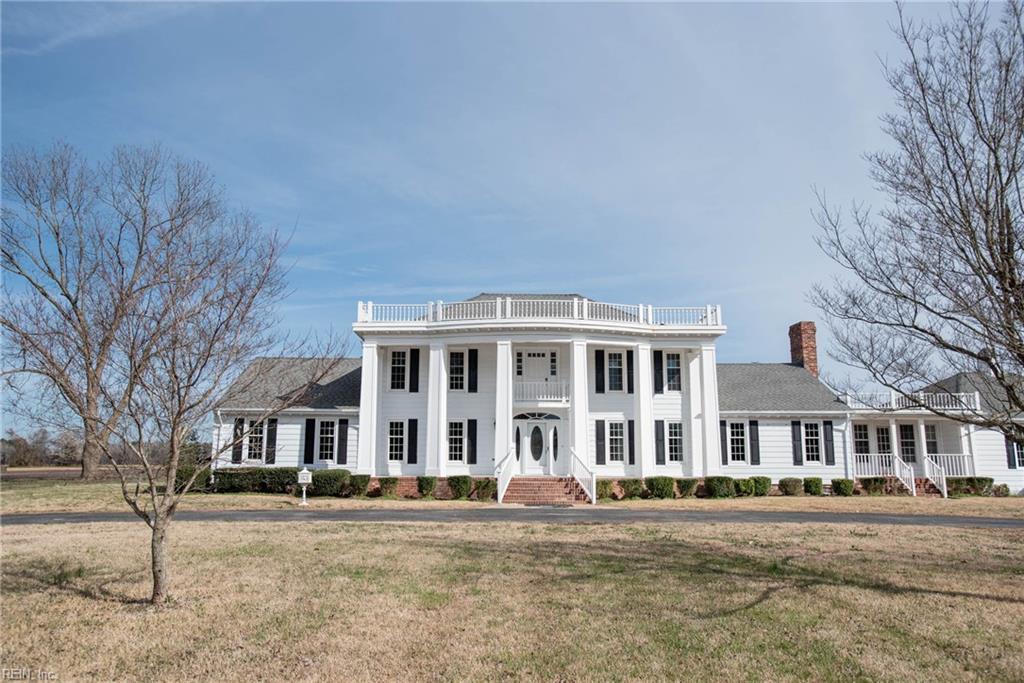 717 School House Rd - Photo 1