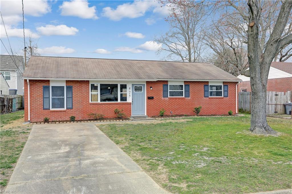 425 Fort Worth St - Photo 1