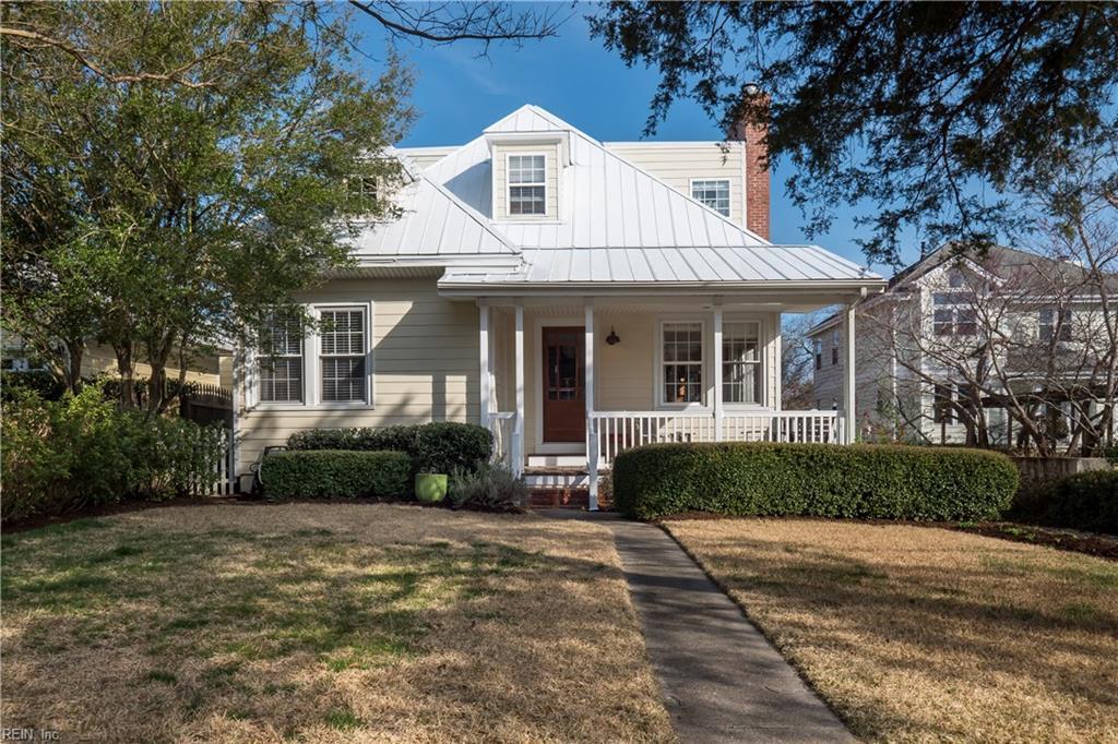211 70th St - Photo 1