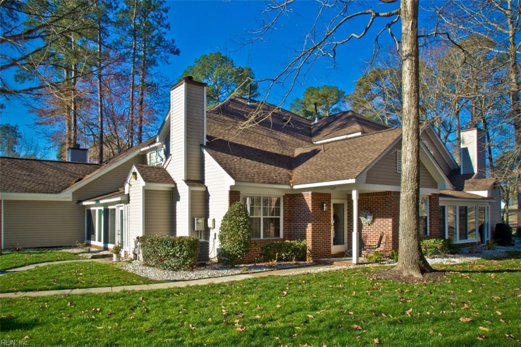 737 Mashie Ct - Photo 1