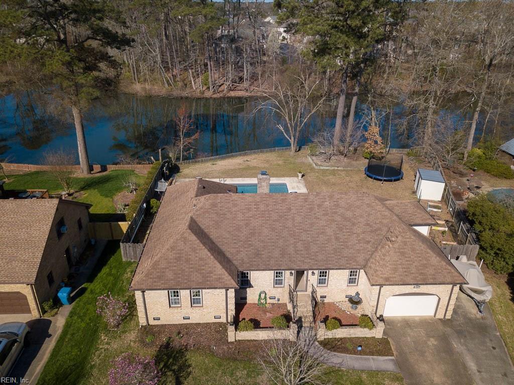 716 Harris Point Dr - Photo 1