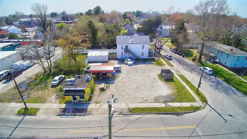 1328 22nd St - Photo 1