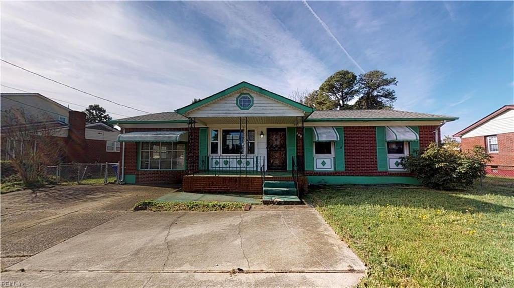 1215 Roosevelt Blvd - Photo 1