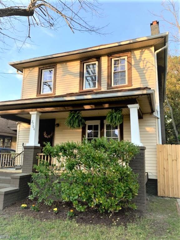 2704 Leo St - Photo 1
