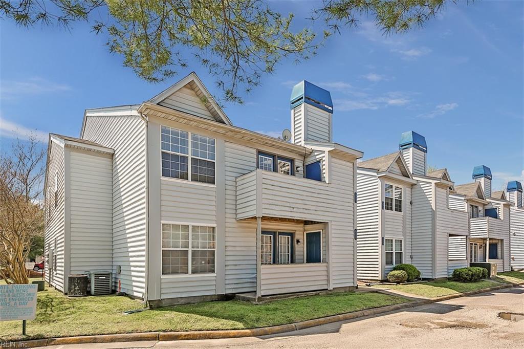 602 Waters Dr - Photo 1