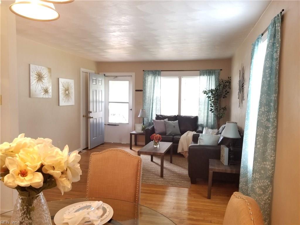 24 Maney Dr - Photo 1