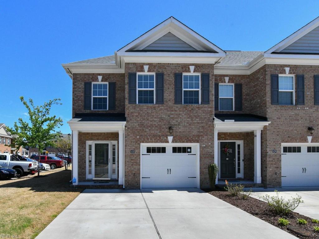 1133 Chatham Ln - Photo 1