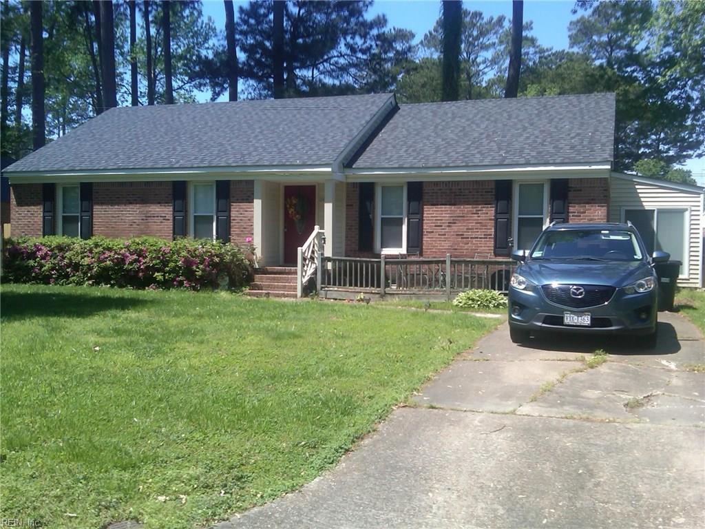 2836 Augusta Cir - Photo 1