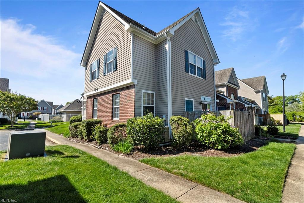 1202 Loose Strife Pl - Photo 1