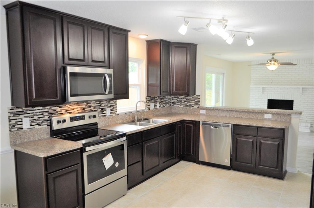 1525 Shell Rd - Photo 1