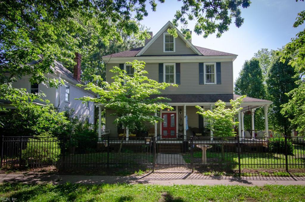 211 Broad St - Photo 1