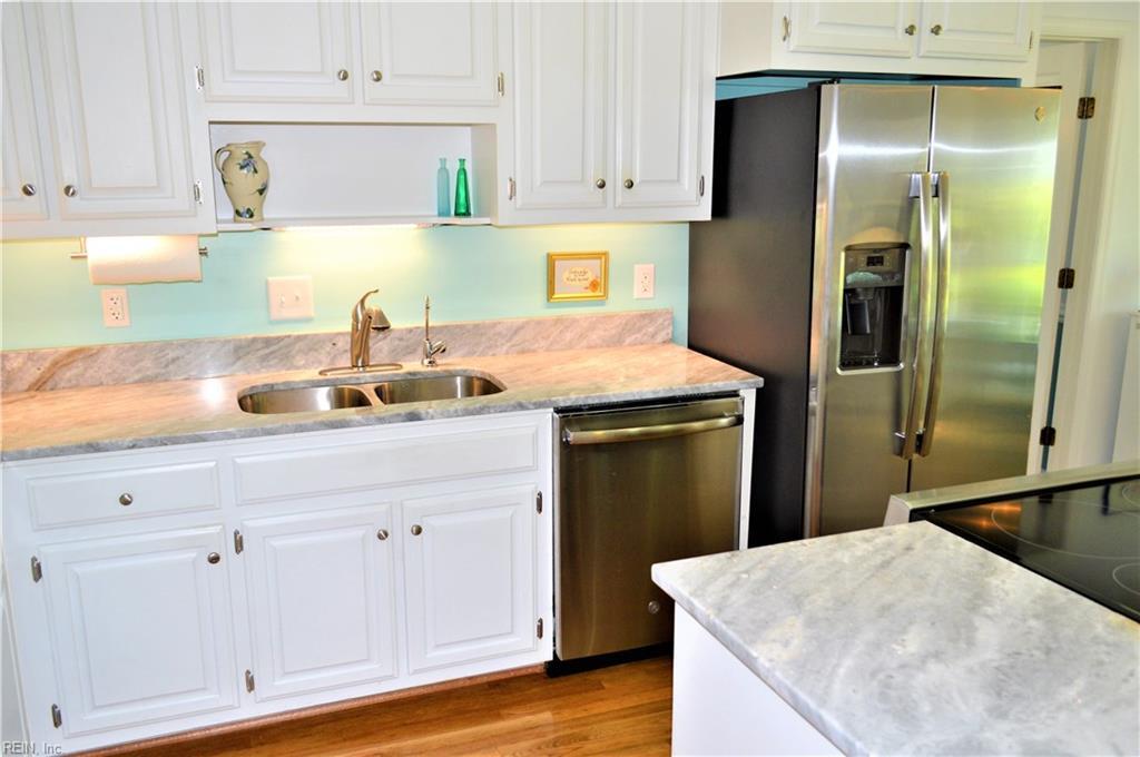 517 Bridge Wood Dr - Photo 1