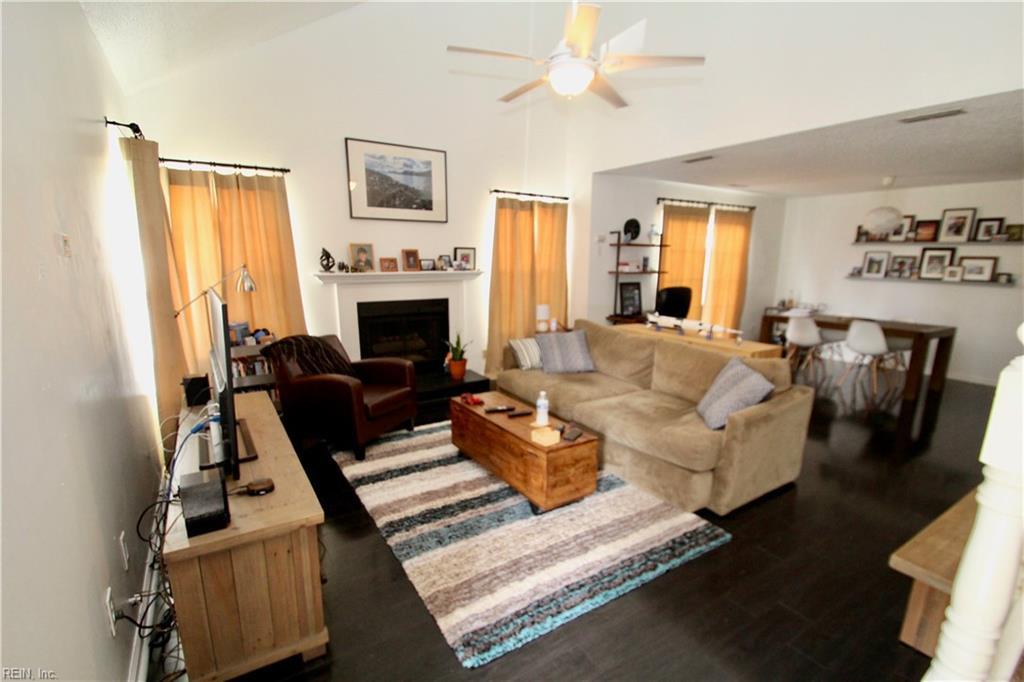 5077 Heathglen Cir - Photo 1