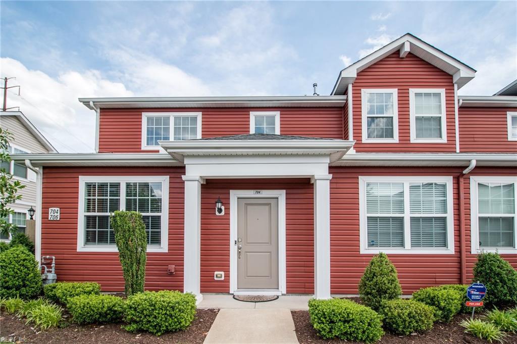 704 Lacy Oak Dr - Photo 1
