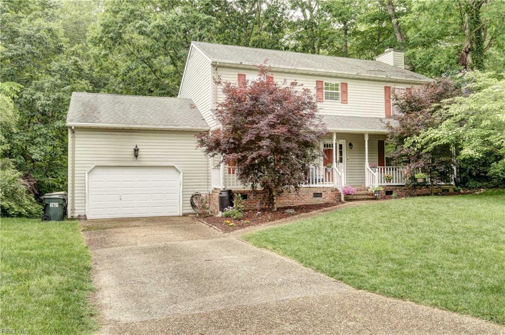 901 Colonial Ave - Photo 1