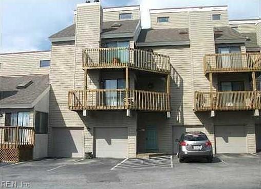 3224 Ocean View Ave - Photo 1