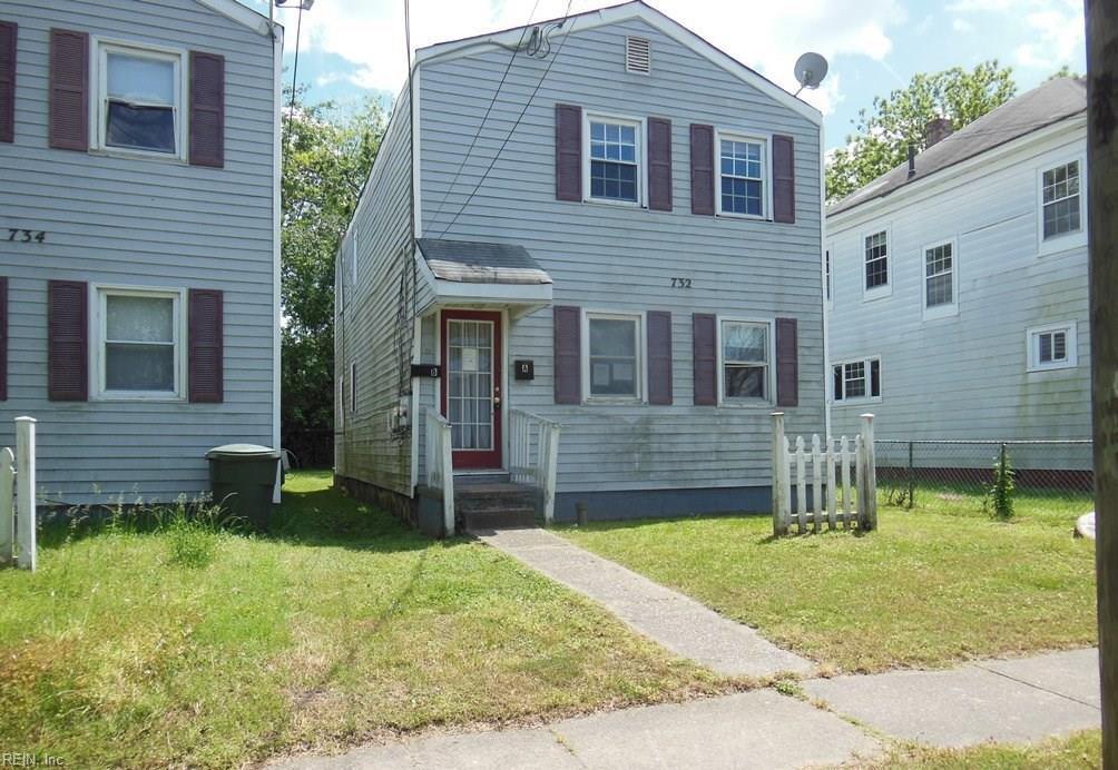 732 30th St - Photo 1