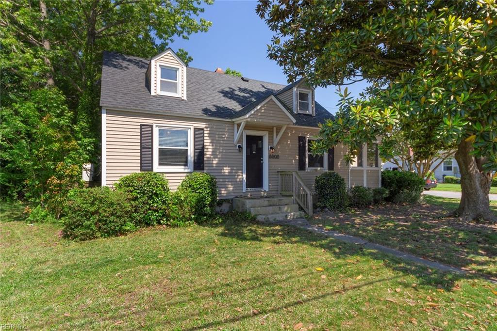 8808 Tidewater Dr - Photo 1