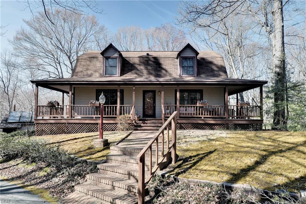130 Londonderry Ln - Photo 1