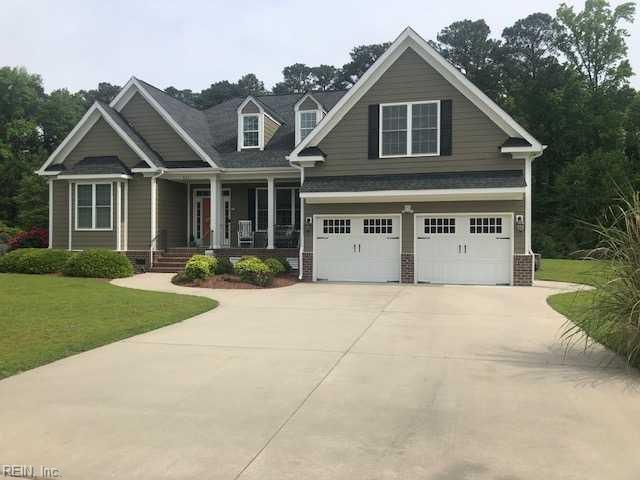 8201 Hawthorn Dr - Photo 1