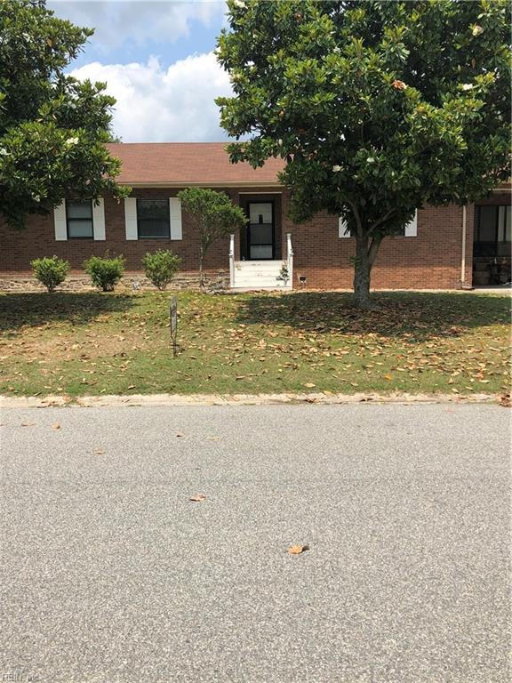 824 Normandy Dr - Photo 1