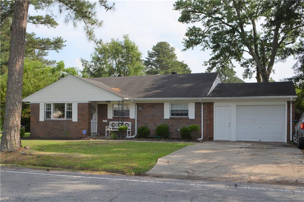 4721 Hatton Point Rd - Photo 1