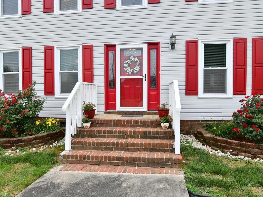 243 Knells Ridge Dr - Photo 1