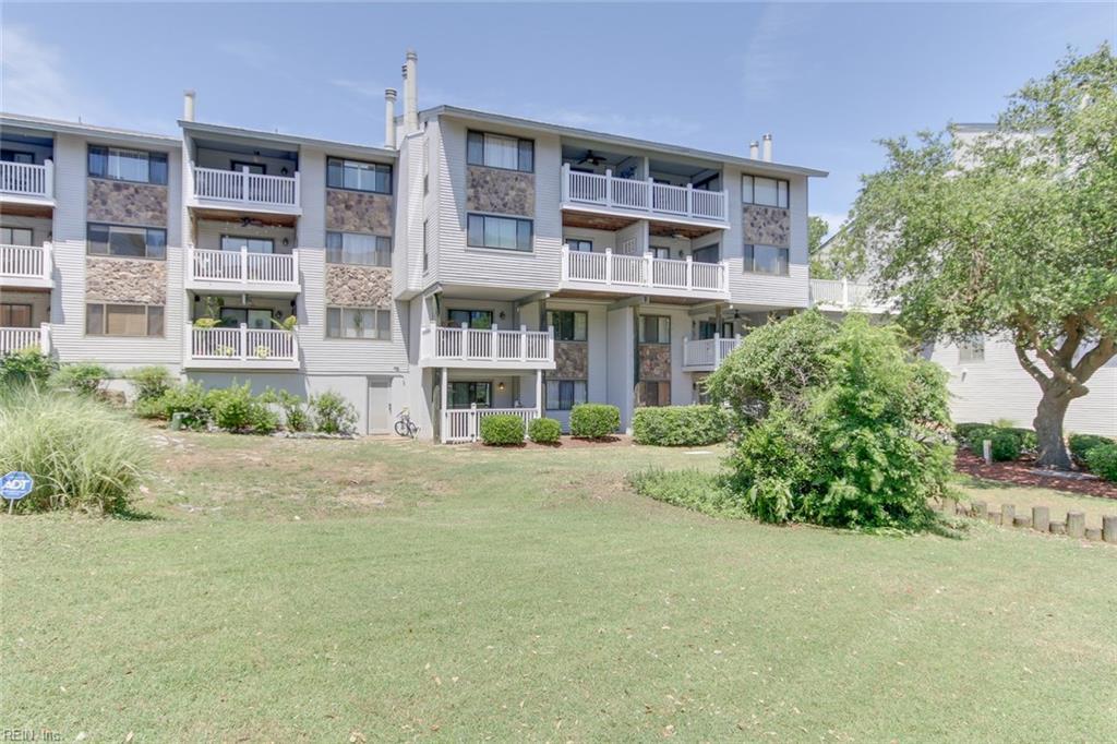 3200 Lynnhaven Dr - Photo 1