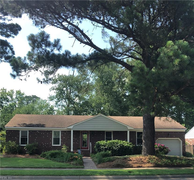2649 Elizabeth Harbor Dr - Photo 1