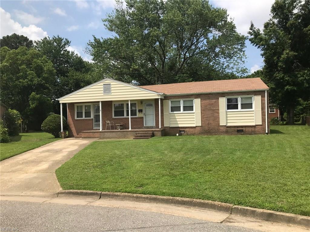1027 Barry Ct - Photo 1