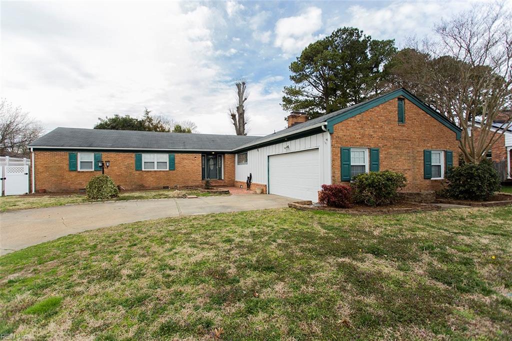 213 Consul Ave - Photo 1