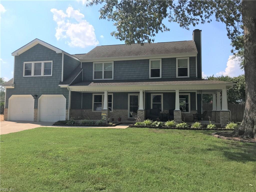 812 Sterling Ct - Photo 1