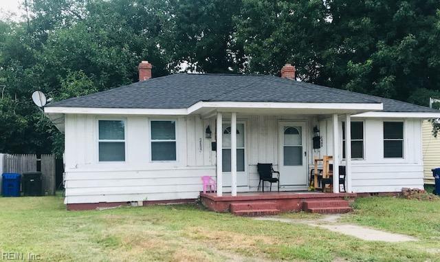 2407 Walnut St - Photo 1