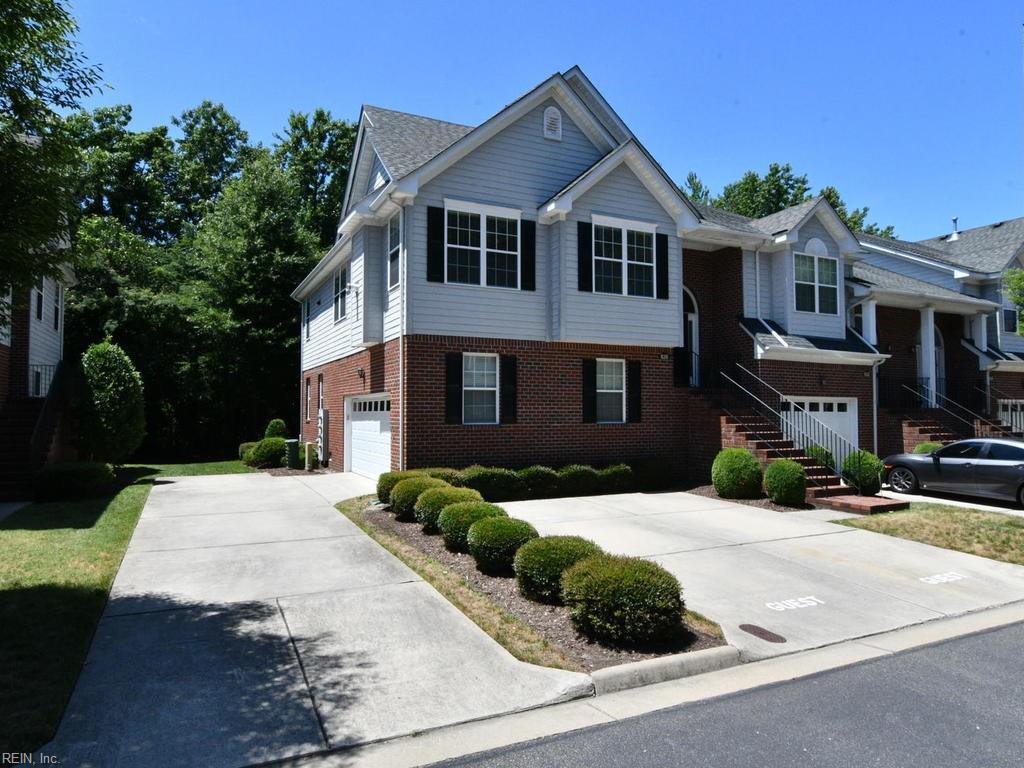 628 Estates Way - Photo 1