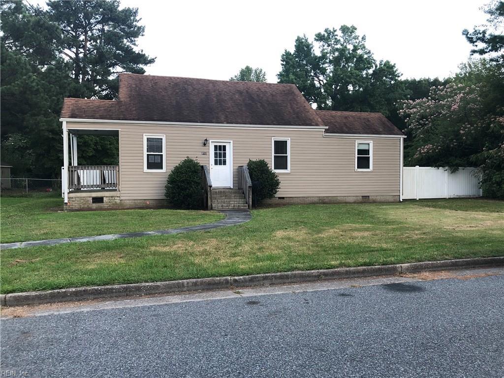 211 Charles Ave - Photo 1