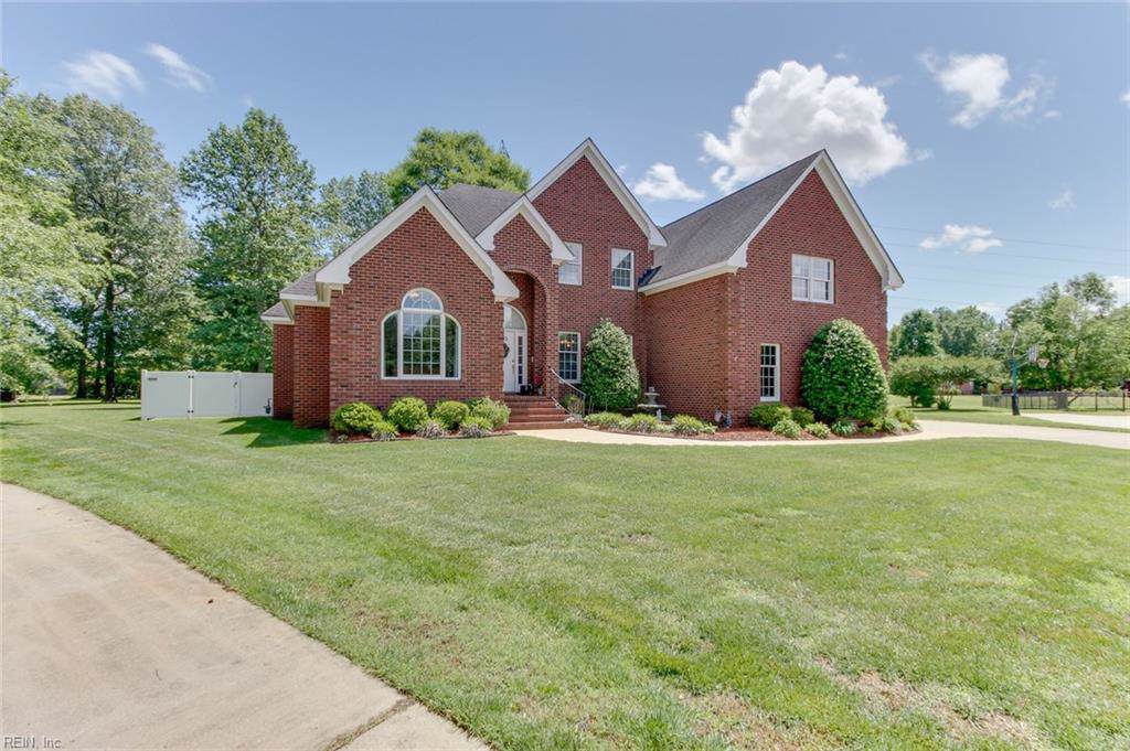 605 Oxbow Ct - Photo 1