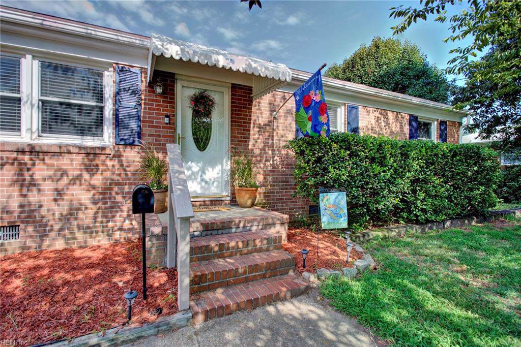 725 Harpersville Rd - Photo 1