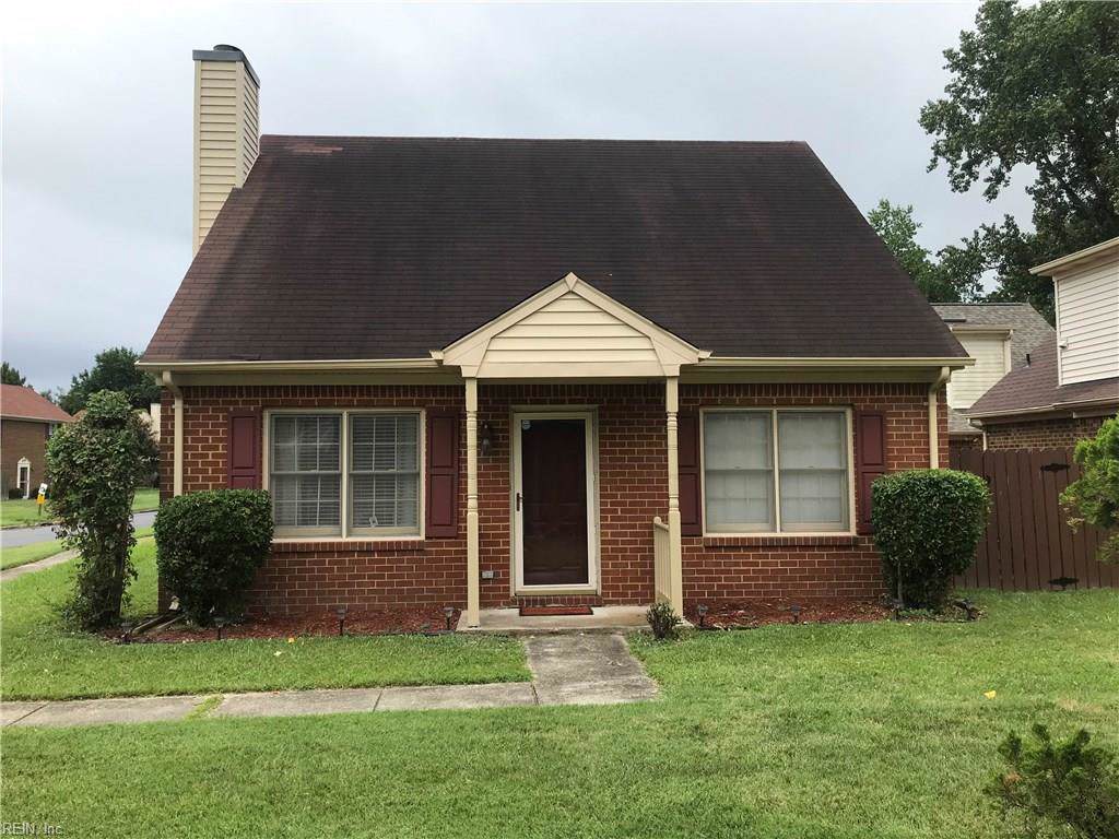 207 Loch Cir - Photo 1