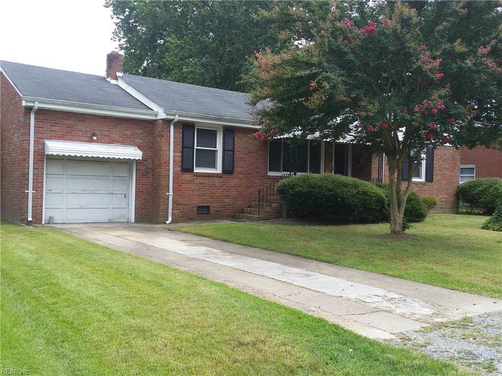 907 Melvin Dr - Photo 1