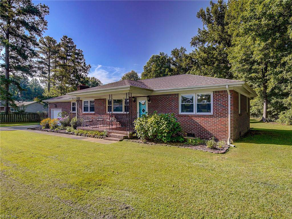 53 Pine Ln - Photo 1