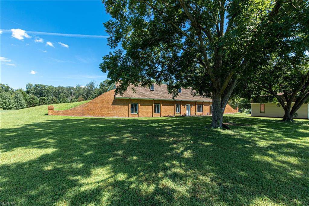 5016 Shoulders Hill Rd - Photo 1