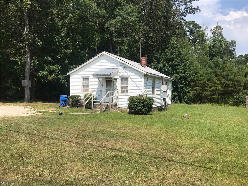 23387 Court St - Photo 1