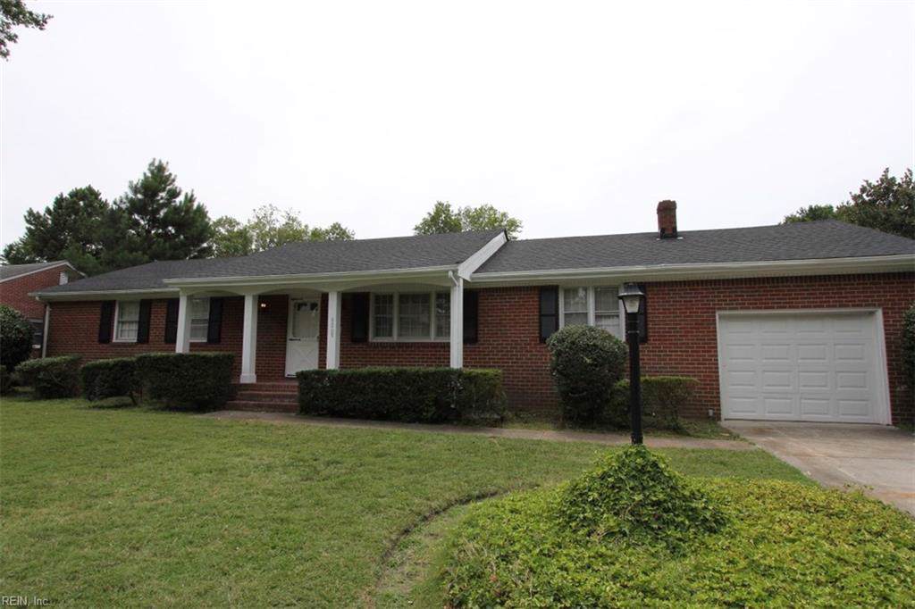 6809 Pallister Rd - Photo 1