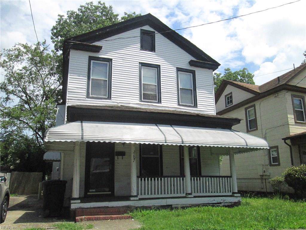 2107 Charleston Ave - Photo 1