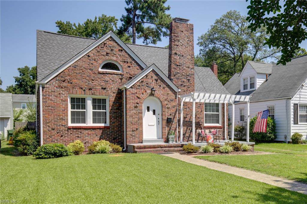 1418 Cedar Ln - Photo 1