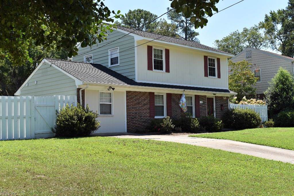 3 Lucerne Cir - Photo 1